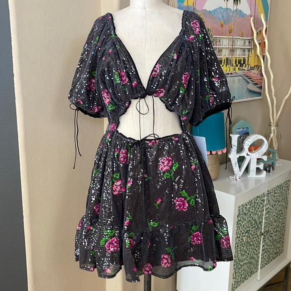Free People Dresses & Skirts - Free People For Love & Lemons Sequin Dress NWT